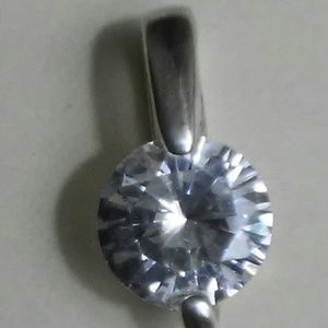SOLITAIRE PENDANT STERLING 925